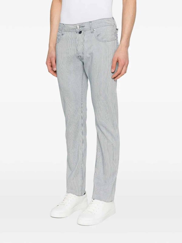 カジュアルパンツ - ミディアムウォッシュ shop online: JACOB COHEN