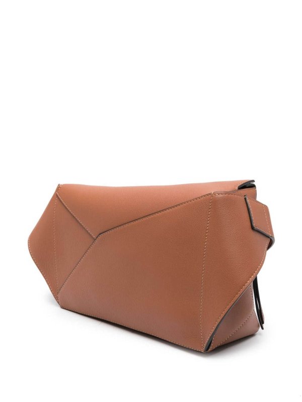 LOEWE: クロスボディバッグ online - クロスボディバッグ - ベージュ