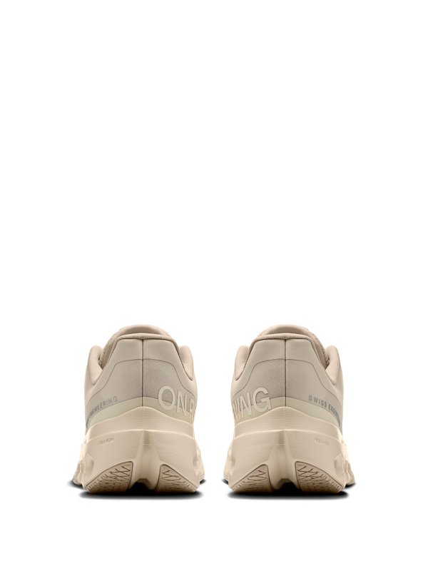 Baskets - Blanc shop online: ON RUNNING