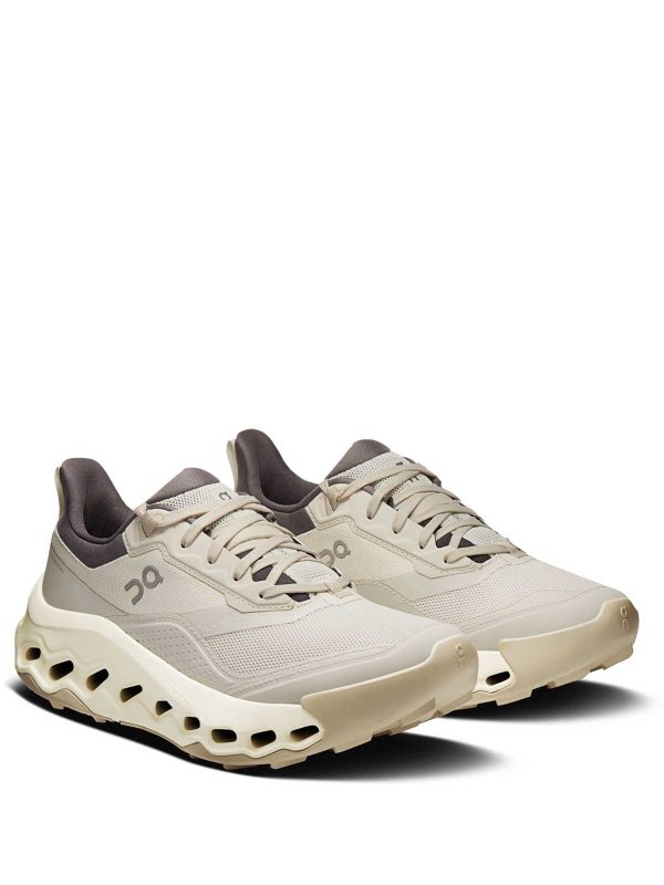 ON RUNNING: スニーカー online - スニーカー - 白