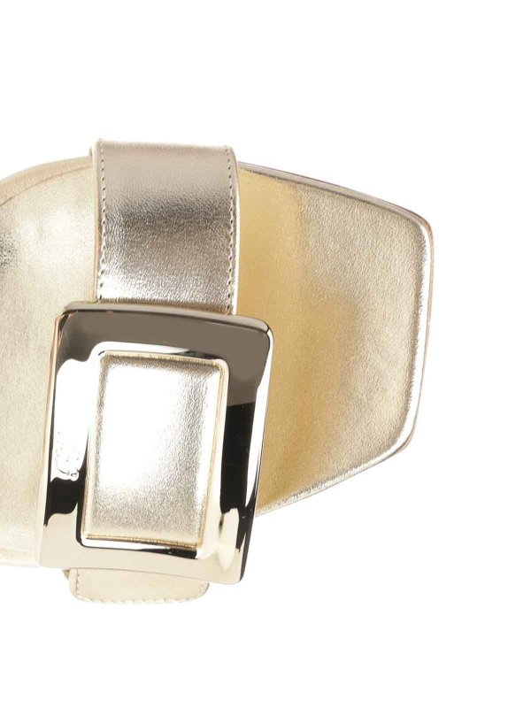 サンダル - 金 shop online: ROGER VIVIER