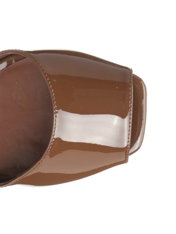 Sandalias - Marrón shop online: Stuart Weitzman