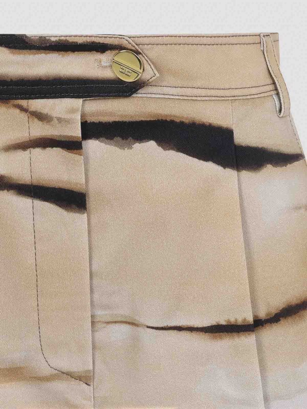 The Best Shops ELISABETTA FRANCHI: トラウザーショーツ - ショートパンツ - キャメル