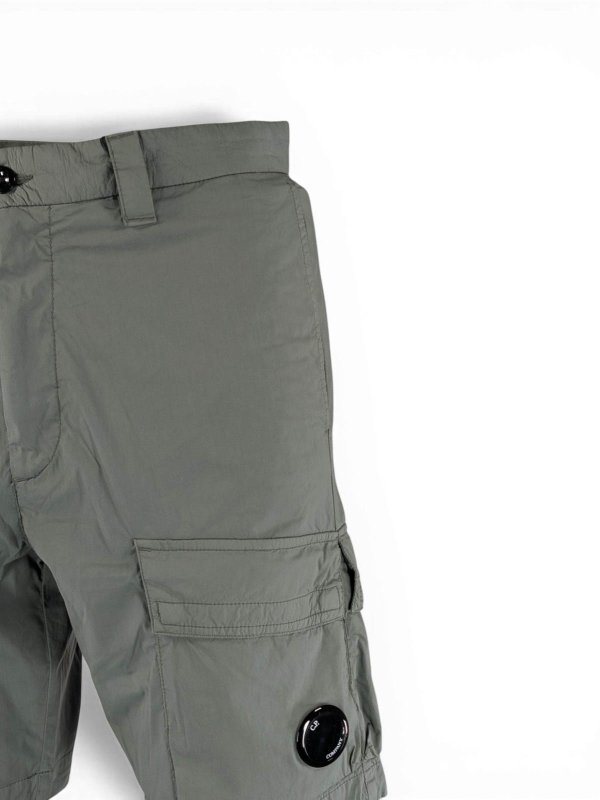 C.P. COMPANY: Shorts online - Short - Vert