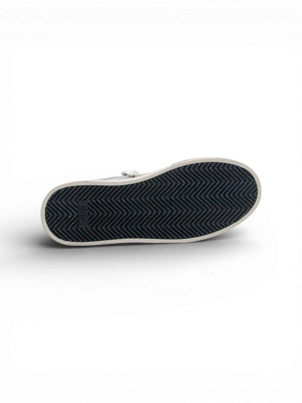 The Best Shops 4B12: Gray Sneakers