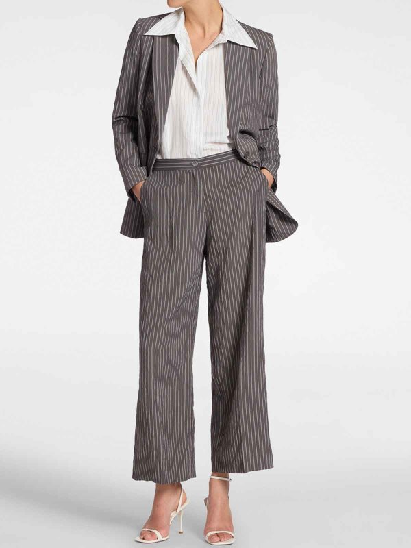 ELENA MIRO`: casual trousers online - Cropped Regular