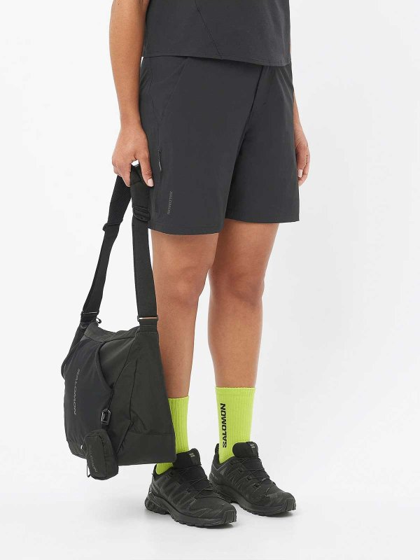 The Best Shops SALOMON: Shorts - Shorts - Negro