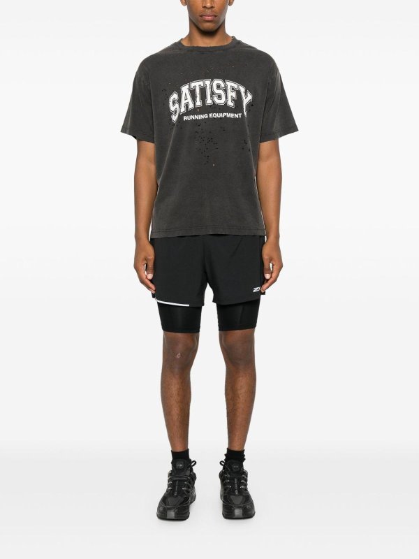 Camiseta - Negro shop online: SATISFY