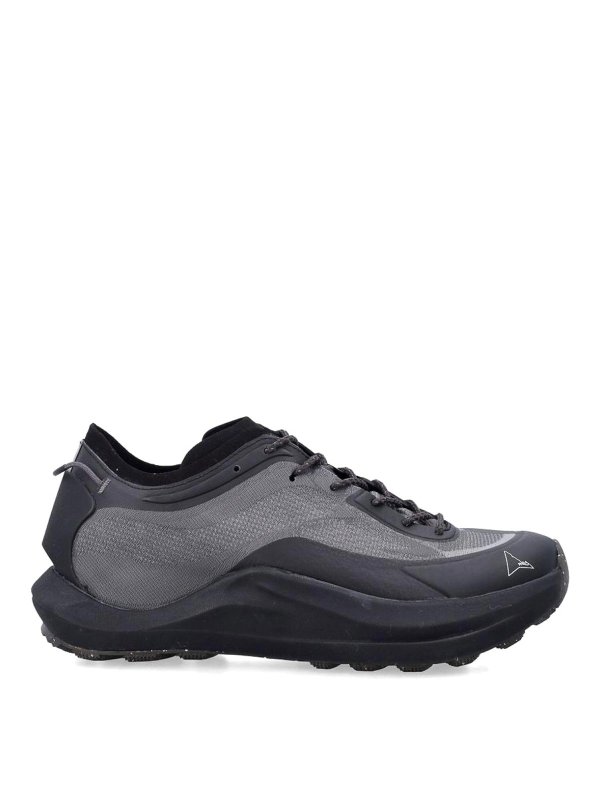ROA: trainers - Saddle