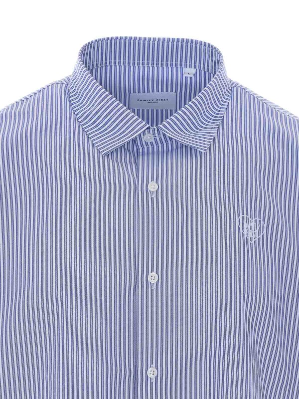 Camicia a cuore blu e bianca shop online: FAMILY FIRST