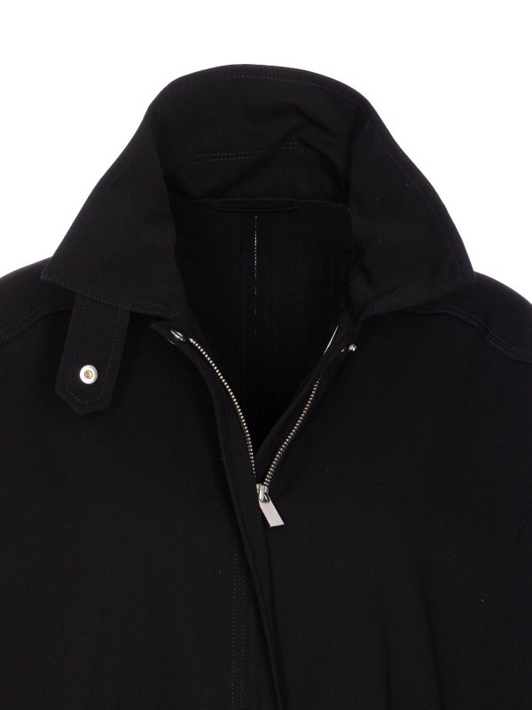 トレンチコート - 黒 shop online: TOTEME