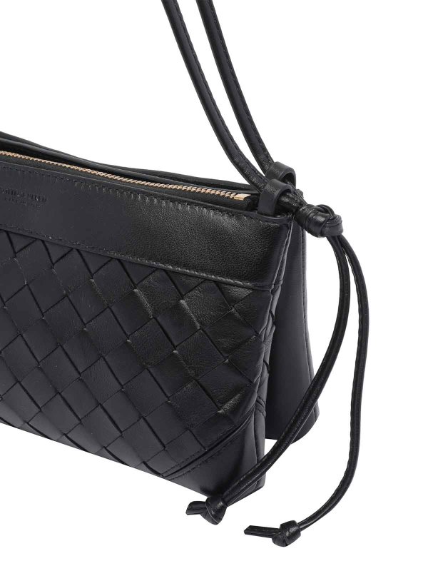 クラッチバッグ - 黒 shop online: BOTTEGA VENETA