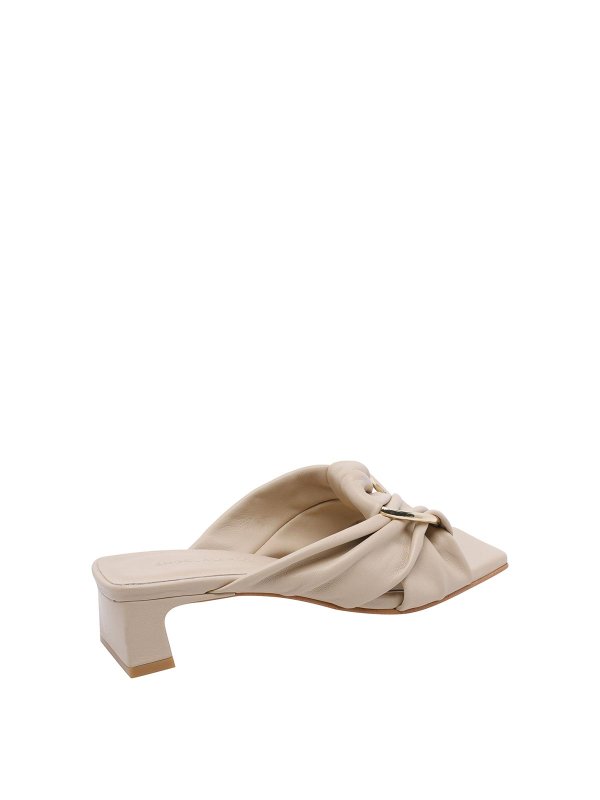 The Best Shops ANGEL ALARCON: court shoes - Pump Sandals