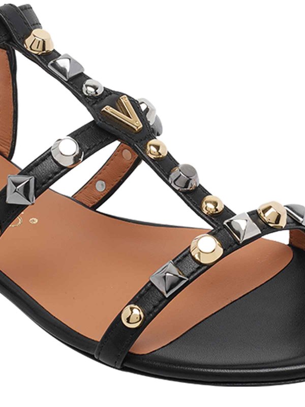 サンダル - 黒 shop online: VIA ROMA 15