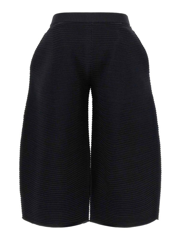 ISSEY MIYAKE: カジュアルトラウザー online - カジュアルパンツ - 黒