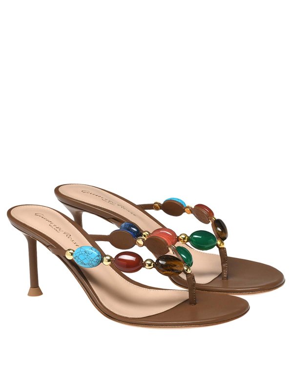Gianvito Rossi: サンダル online - サンダル - ブラウン