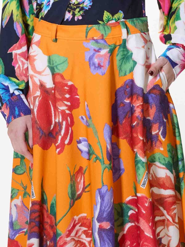 MOSCHINO buy online Le rose andranno