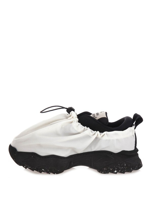 スニーカー - 黒 shop online: VIVIENNE WESTWOOD