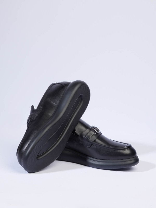 The Best Shops KARL LAGERFELD: ロファー＆スリッパ - ローファー - 黒