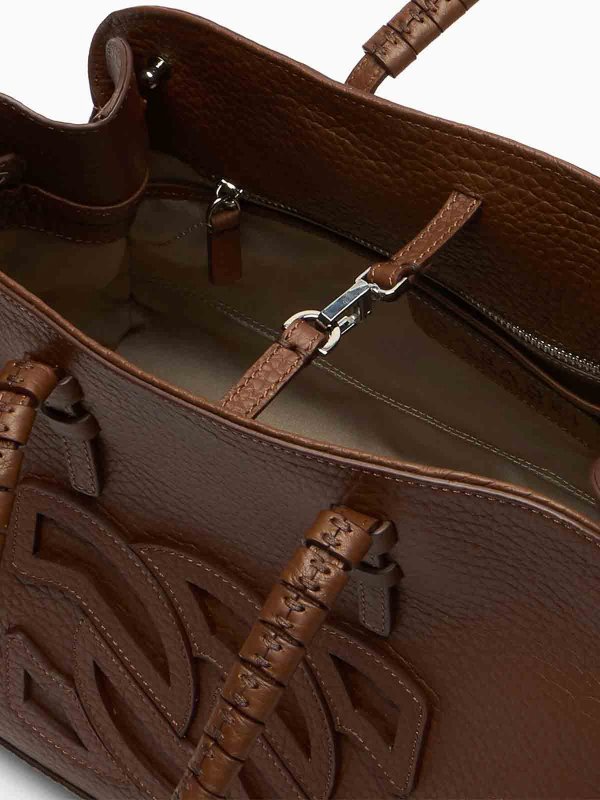 Handbag shop online: Casadei