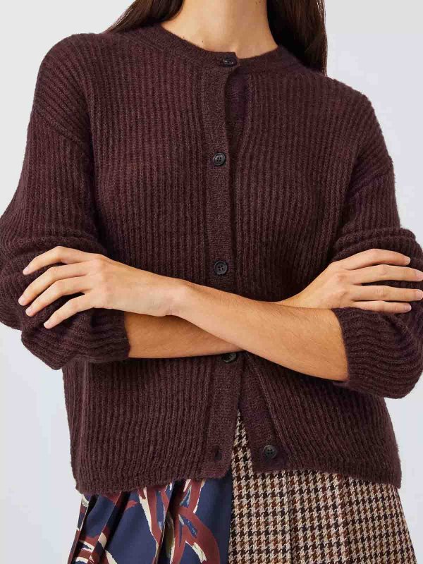 The Best Shops Max Mara: Meander