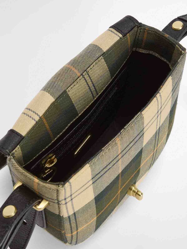 The Best Shops BARBOUR: ショルダーバッグ - ヌードカラー