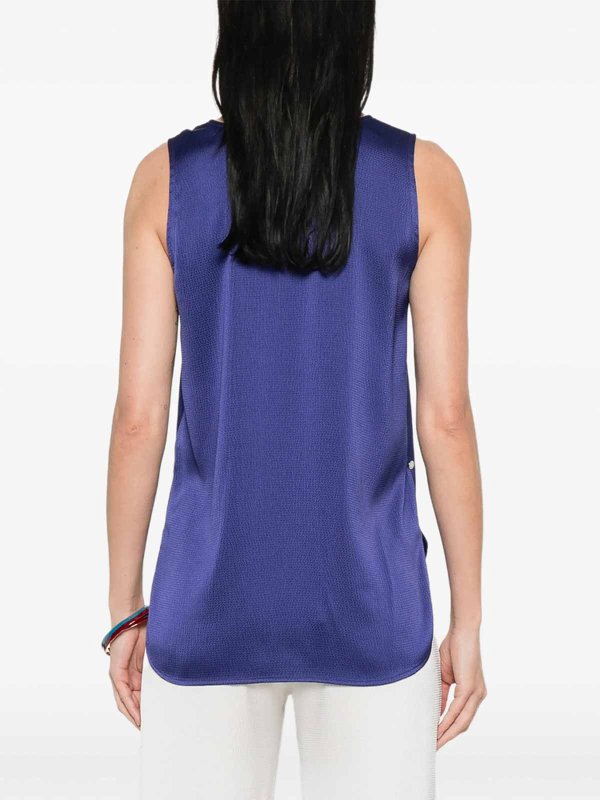 Top shop online: CALVIN KLEIN