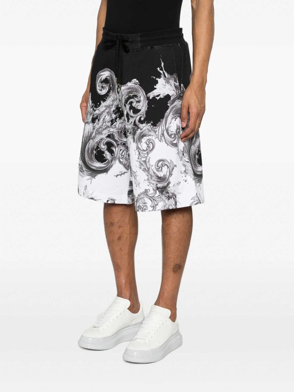 The Best Shops Versace Jeans Couture: トラウザーショーツ - ショートパンツ - 黒