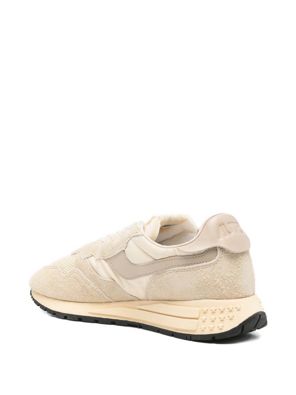 スニーカー - 白 shop online: AUTRY