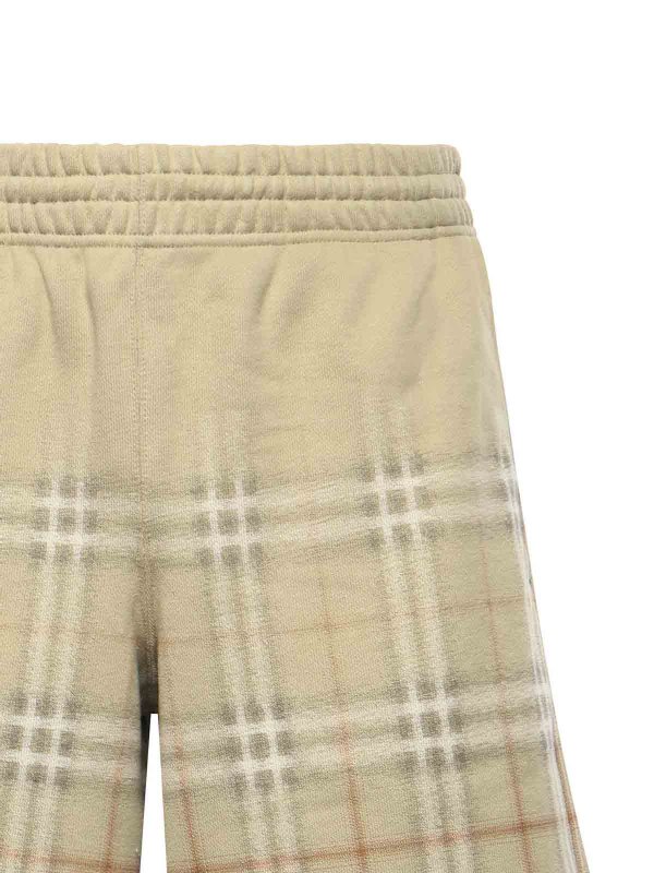 The Best Shops BURBERRY: トラウザーショーツ - ショートパンツ - 緑