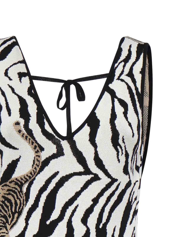 The Best Shops AKEP: Kurze Kleider - Kurzes Kleid - Schwarz
