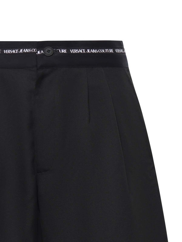 The Best Shops Versace Jeans Couture: トラウザーショーツ - ショートパンツ - 黒