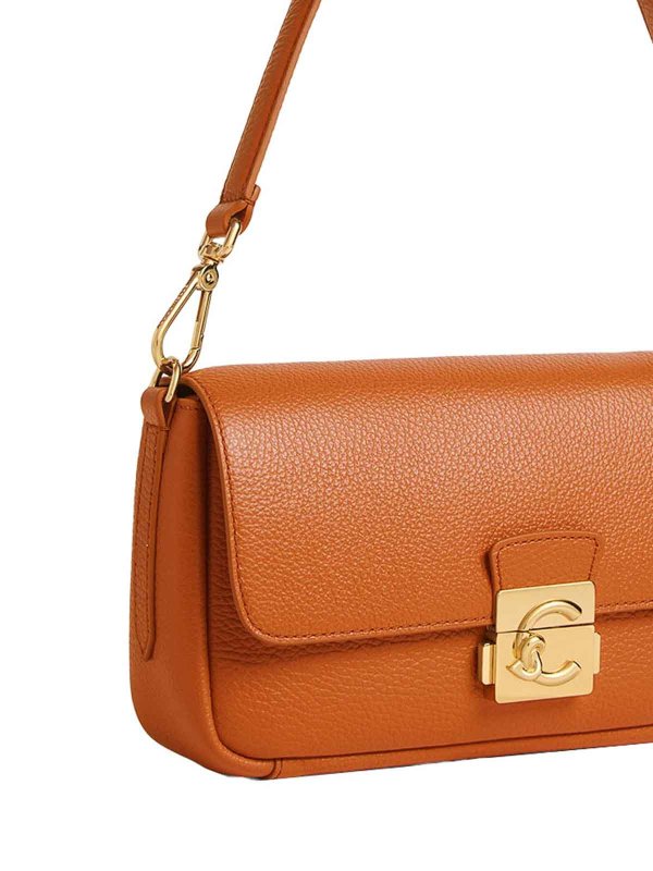 The Best Shops COCCINELLE: ショルダーバッグ - ショルダーバッグ - ベージュ