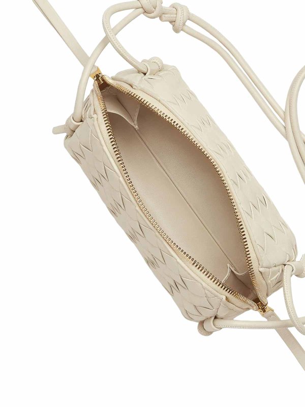 BOTTEGA VENETA: クラッチバッグ online - クラッチバッグ - ブルー