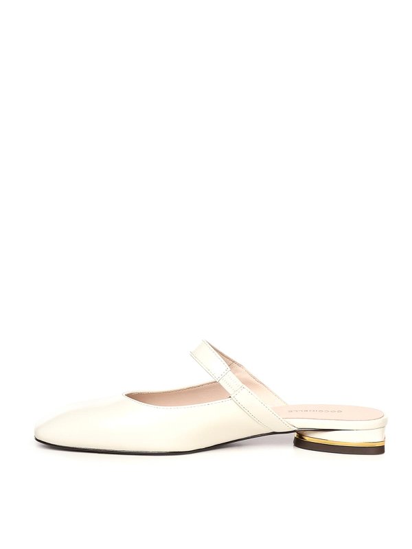 The Best Shops COCCINELLE: Zapatos chinelas - Chinelas - Beis