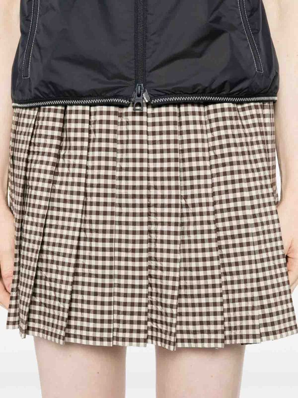 Gonna shop online: MONCLER