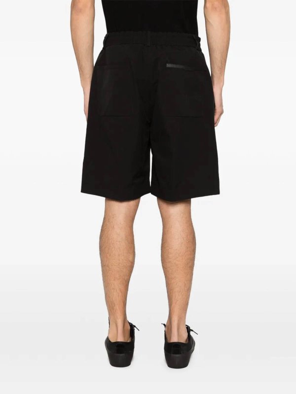 ショートパンツ - 黒 shop online: MONCLER
