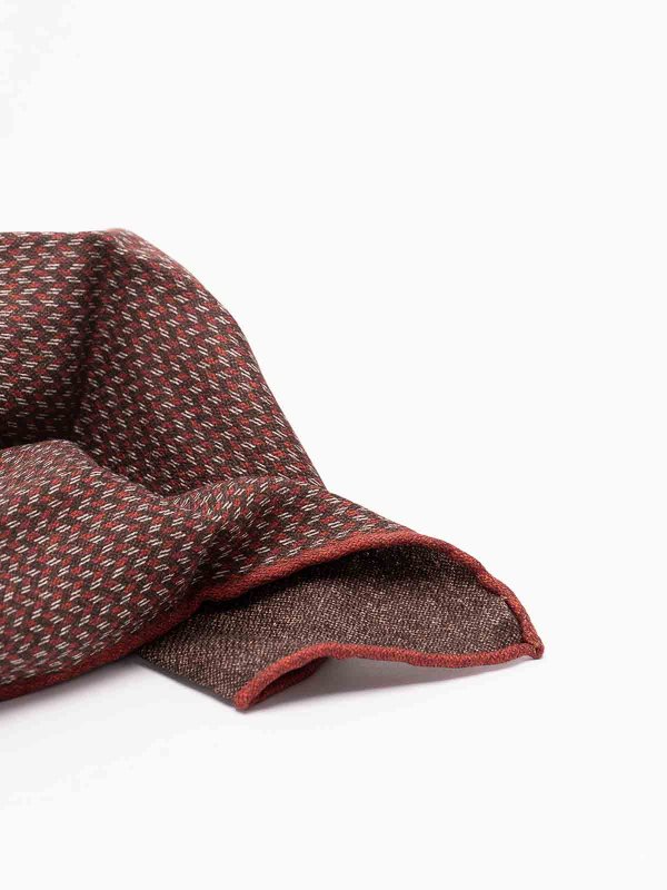 BRUNELLO CUCINELLI: Stoles & Shawls online - Pochette