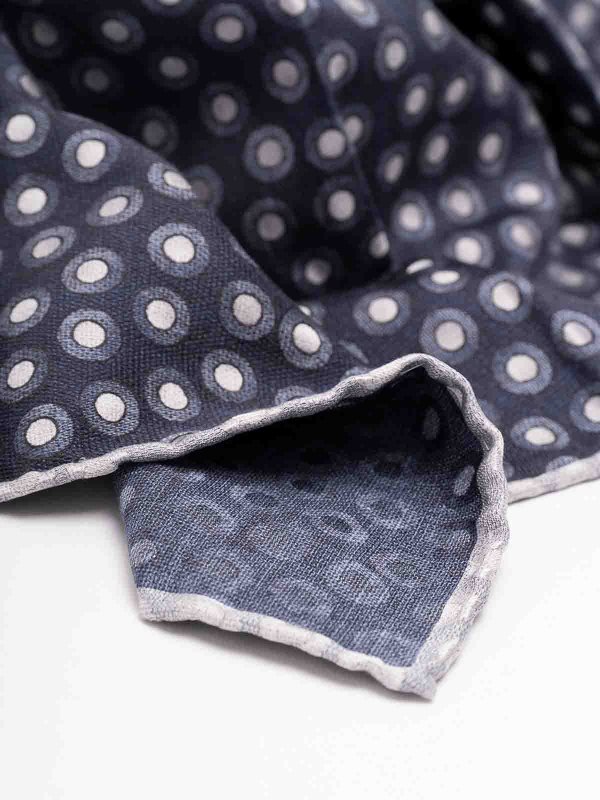 BRUNELLO CUCINELLI: Stoles & Shawls online - Pochette
