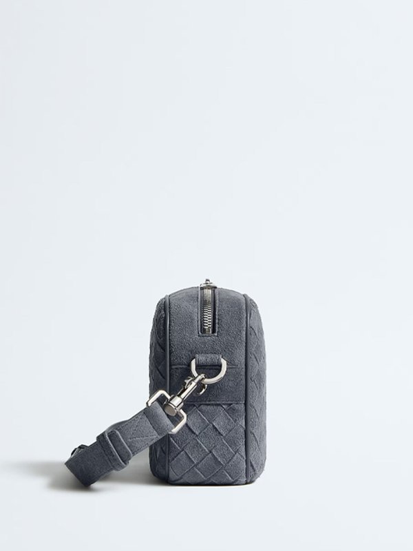 BOTTEGA VENETA: クロスボディバッグ online - クロスボディバッグ - ブルー