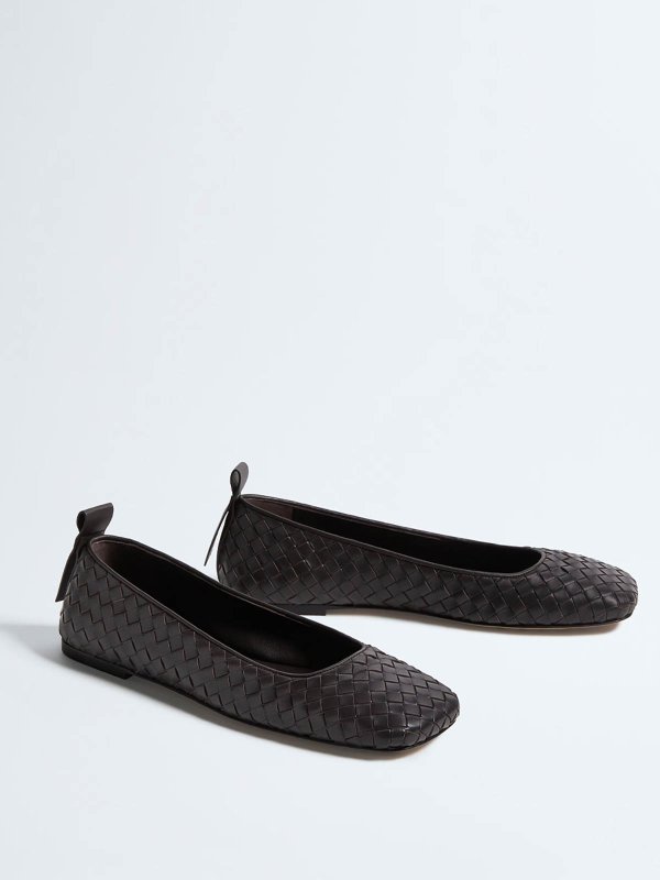 フラットシューズ - ブラウン shop online: BOTTEGA VENETA