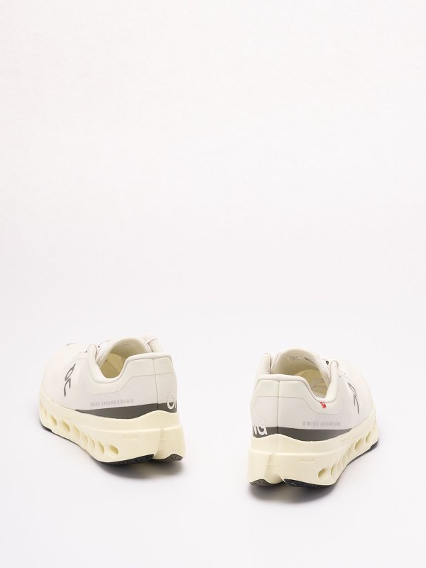The Best Shops ON RUNNING: スニーカー - スニーカー - ベージュ