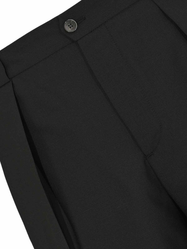 The Best Shops BRIGLIA 1949: トラウザーショーツ - ショートパンツ - 黒