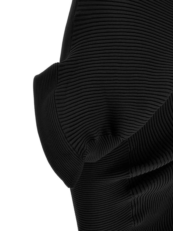 膝丈ドレス - 黒 shop online: ISSEY MIYAKE