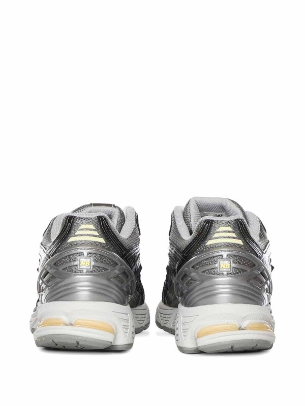 NEW BALANCE: Chaussures de sport online - Baskets - Gris