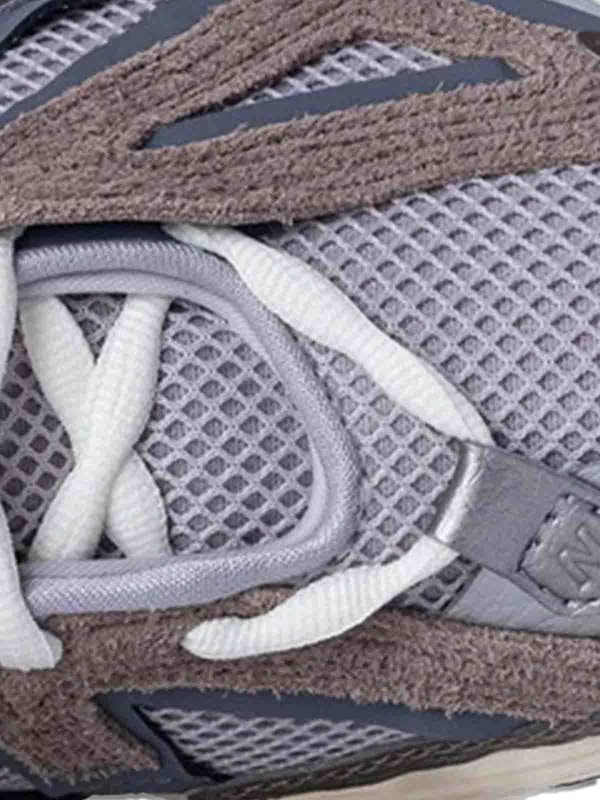 NEW BALANCE: Chaussures de sport online - Baskets - Gris