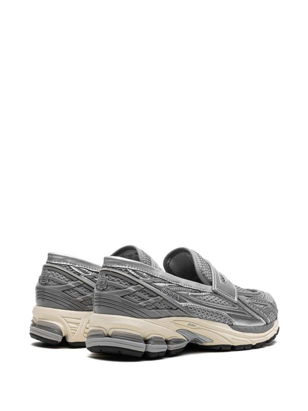 NEW BALANCE buy online スニーカー - 銀