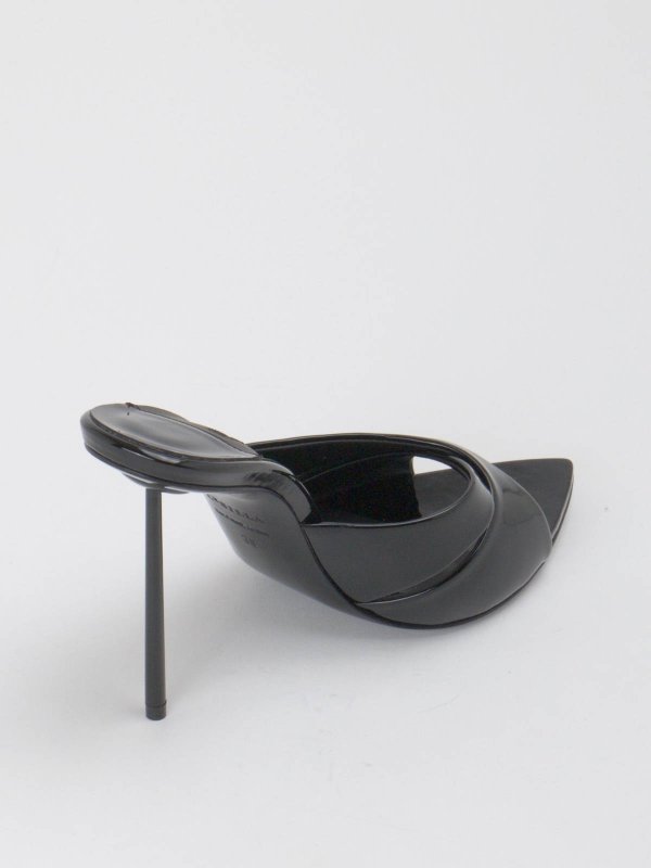 Sandals shop online: Le Silla