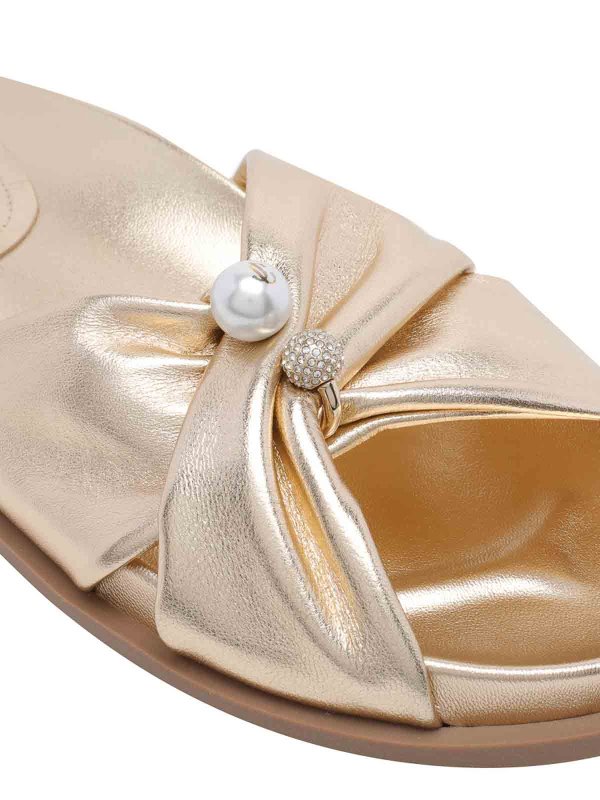 サンダル - 金 shop online: JIMMY CHOO