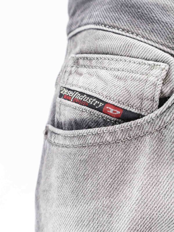 The Best Shops DIESEL: ストレートジーンズ - ストレートジーンズ - 黒